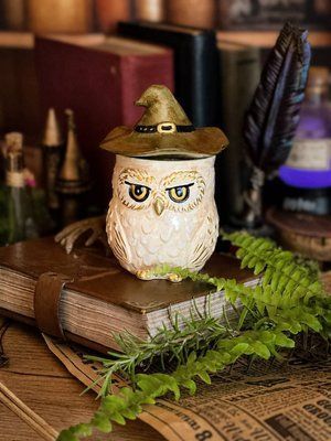 🦉 Свічка-сова &laquo;Хранителька таємних знань&raquo; 111377070 фото