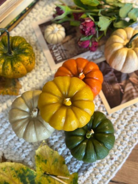 🎃 Свеча из пчелиного воска &laquo;Тыквенное сияние&raquo; 11376374 фото