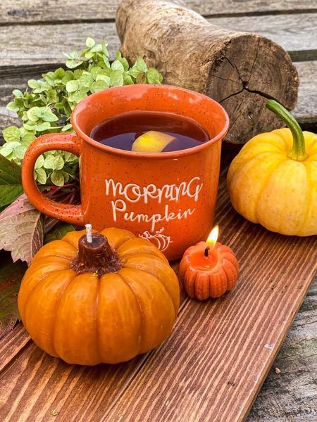 🎃 Свеча из пчелиного воска &laquo;Тыквенное сияние&raquo; 11376374 фото