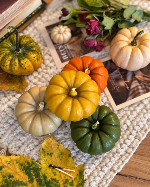 🎃 Свеча из пчелиного воска &laquo;Тыквенное сияние&raquo; 11376374 фото