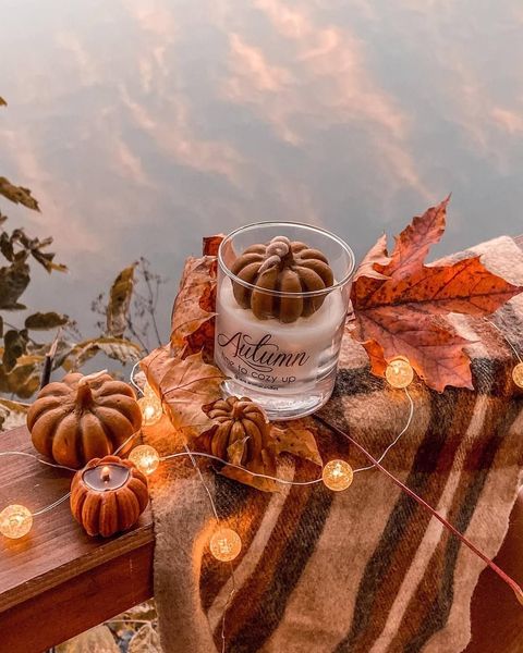 🍁 Свеча «Autumn - time to cozy up!» 11376358 фото