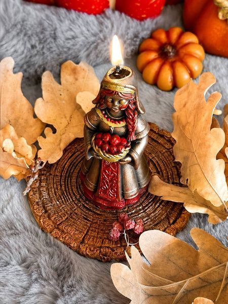 🍂 Свічка з підставкою &laquo;Помона - берегиня врожаю&raquo; 111377076 фото