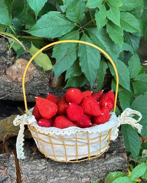 🍓 Набор из 3-х свечей &laquo;Клубничное наслаждение&raquo; 111377020 фото