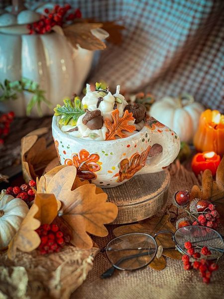 🍁 Свічка з лімітованої колекції &laquo;Cup of Autumn Magic&raquo; 111376706 фото