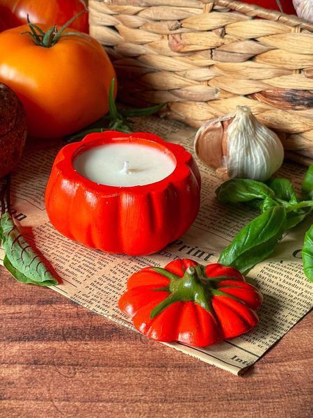 🍅 Свічка &laquo;Помідор з Грядки&raquo; 111377028 фото