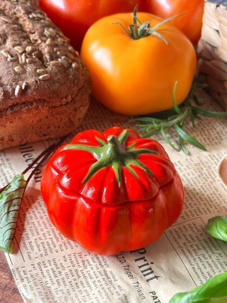 🍅 Свічка &laquo;Помідор з Грядки&raquo; 111377028 фото