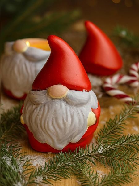 🎅 Свеча &laquo;Гном - помощник Санты&raquo; 111376776 фото