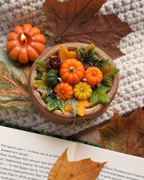 🍂 Свеча мешок тыкв &laquo;Дары осени&raquo; 111377090 фото