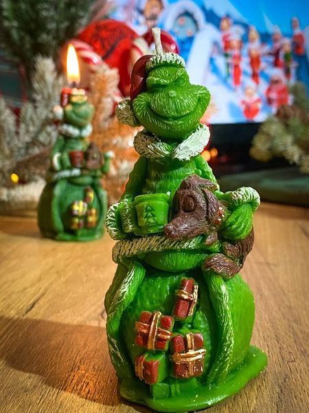 🎅 Свічка декоративна &laquo;Грінч і Макс&raquo; 11376523 фото