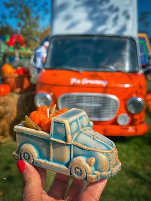 🚗 Свічка «Fall Pumpkin Car» 1113766378 фото