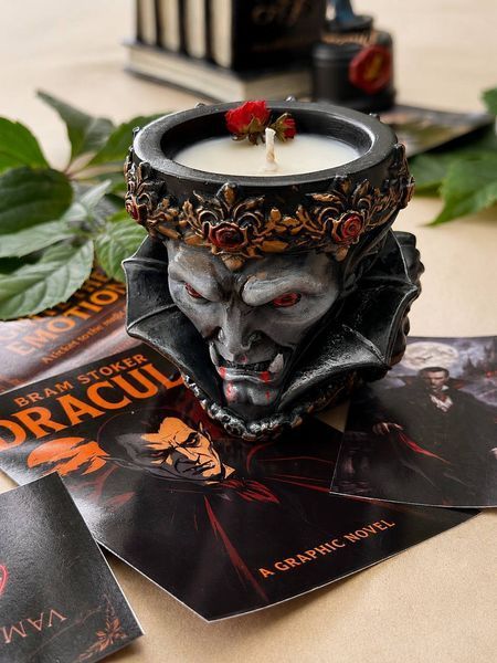 🧛&zwj;♂️ Свеча "Граф Дракула" 111377034 фото
